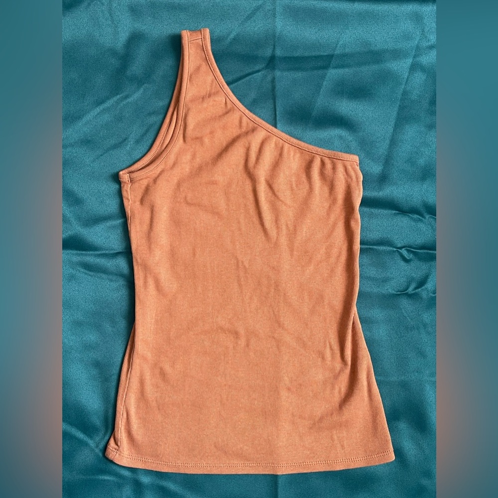 One Shoulder Top